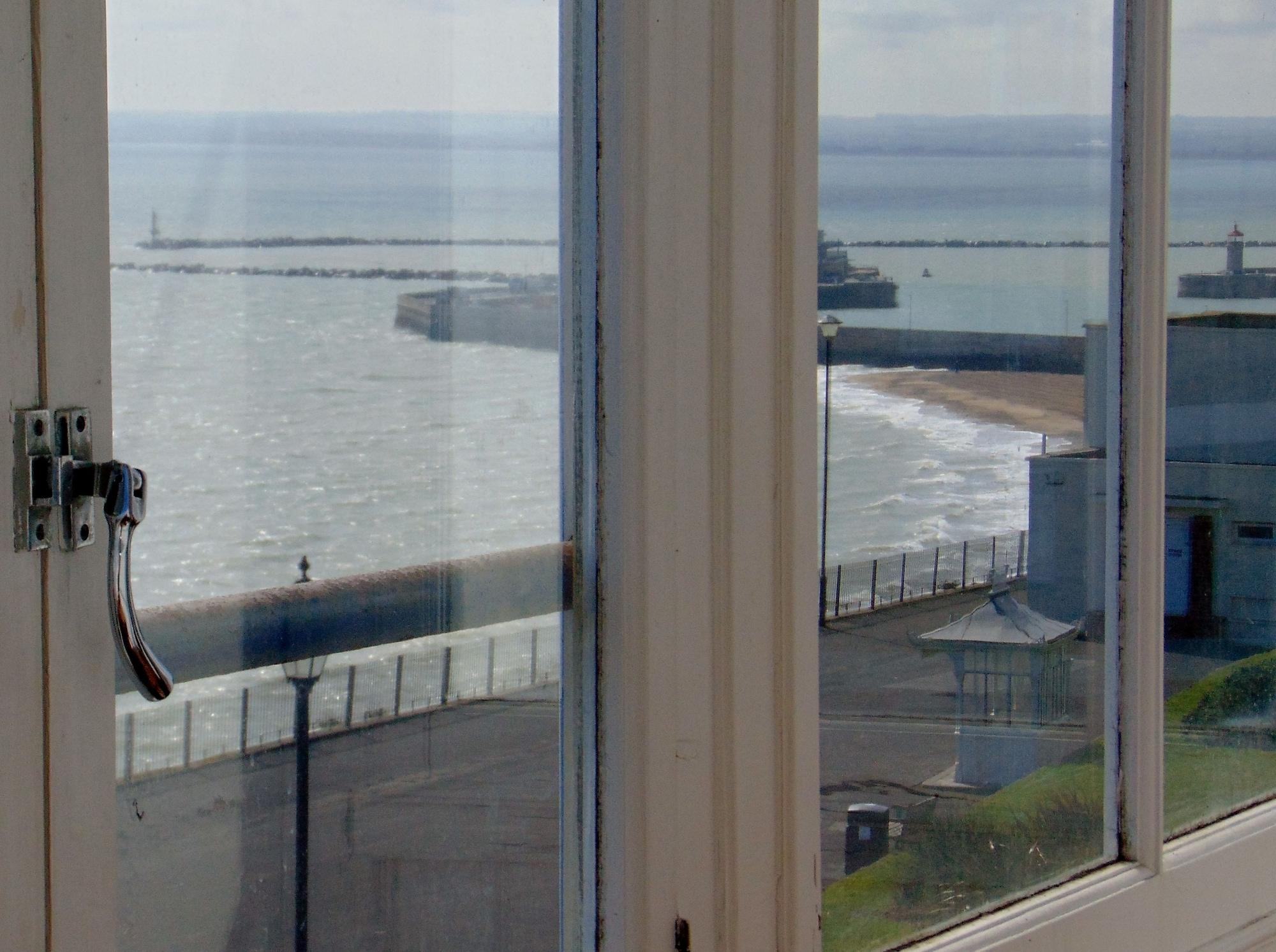 San Clu Hotel, Bar & Brasserie Ramsgate Exterior foto